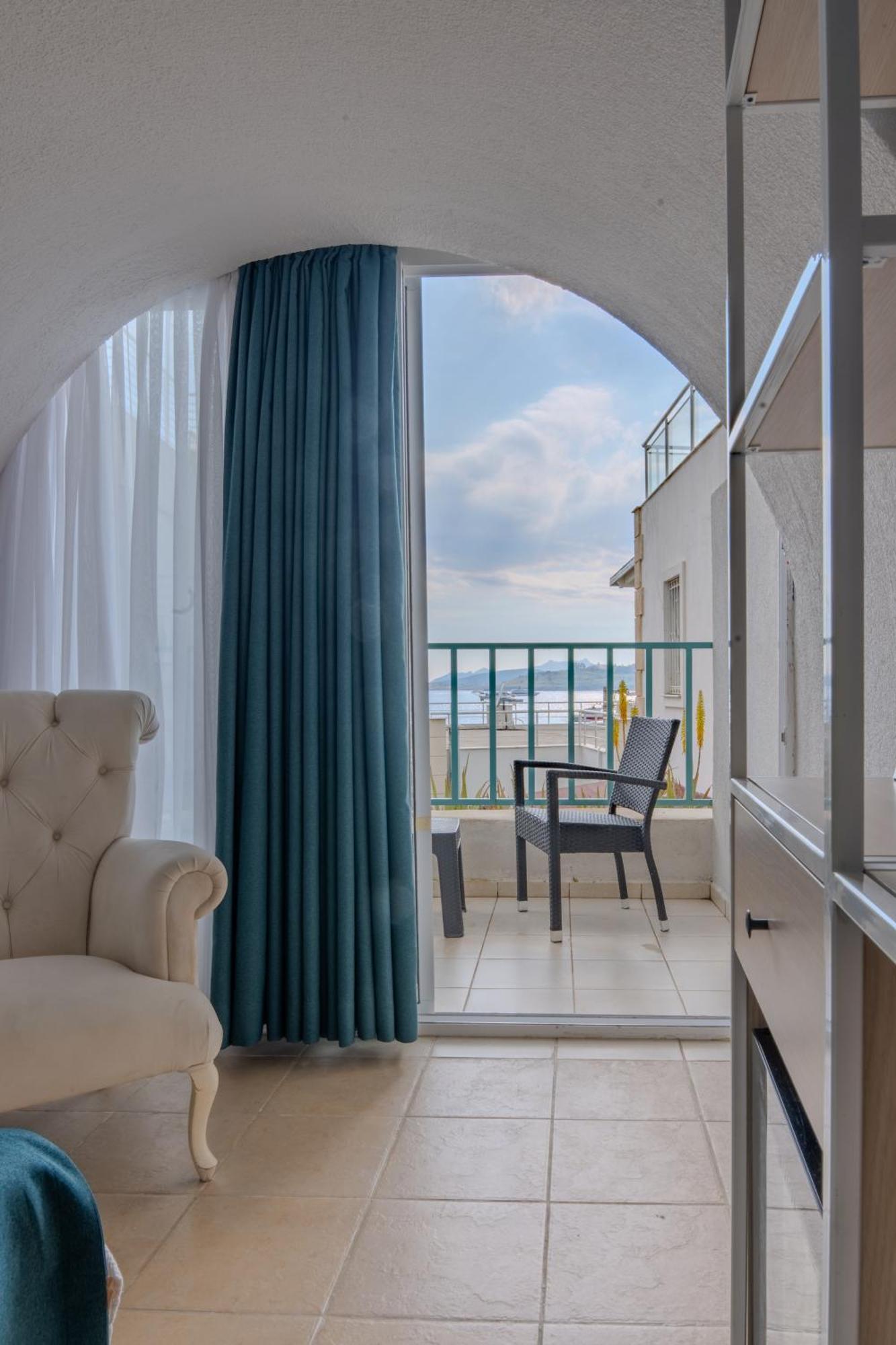 Mia Hill Suites Бодрум Екстер'єр фото